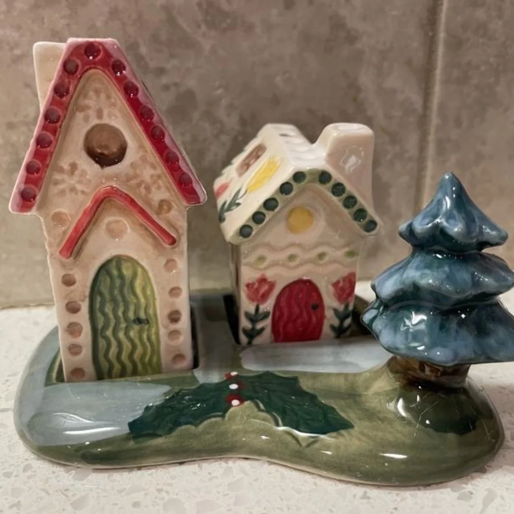 NWT Anthropologie Nathalie Lete Christmas  Cottage Salt and Pepper Shaker